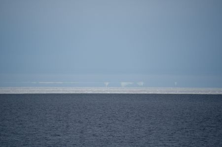 定着氷と蜃気楼