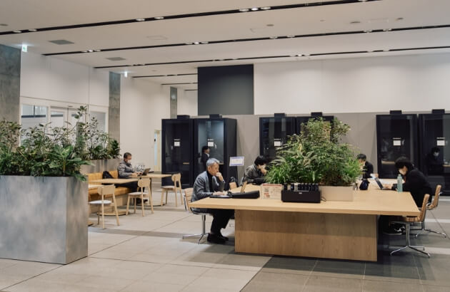 働く環境・福利厚生