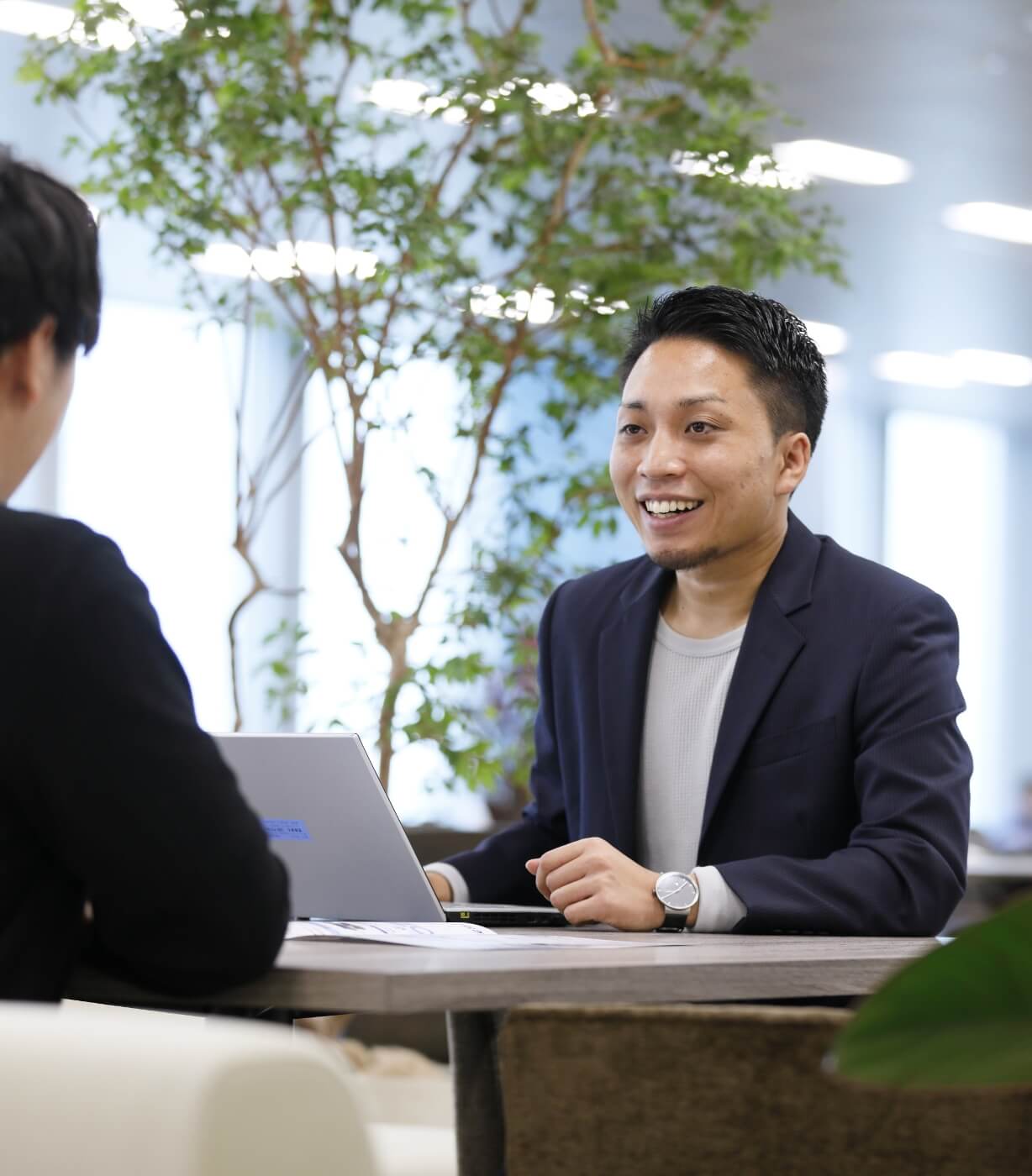 入社2週間目にして数億円規模の案件を担当