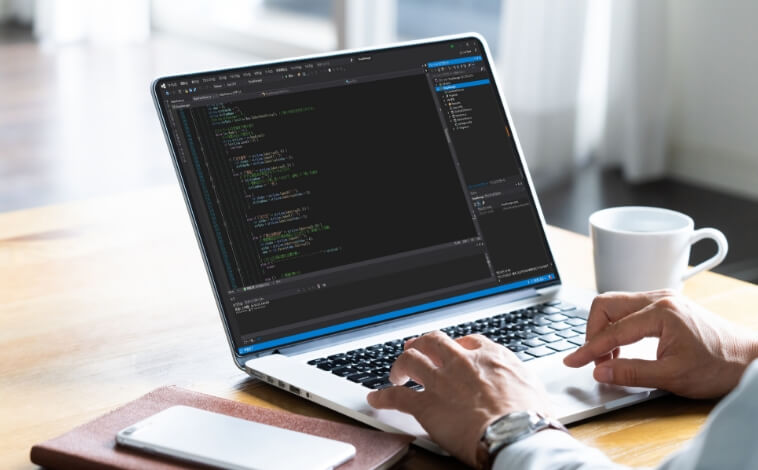 アプリケーション開発